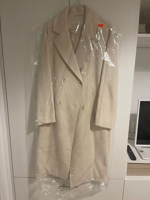 Oversized бяло вълнено палто “вечна класика”