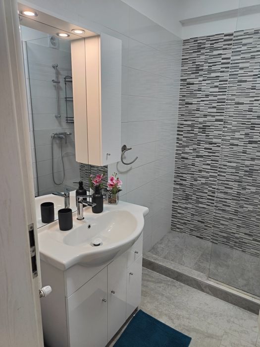Apartament 2 camere regim hotelier
