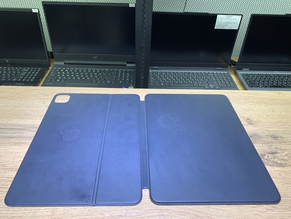 Smart KeyBoard Folio, A2038, хорошее состояние, 1152/А10