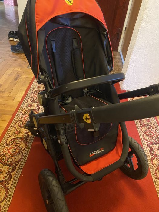 Carucior 3 in 1 Trio Ferrari Beebop, utilizat, in stare foarte buna