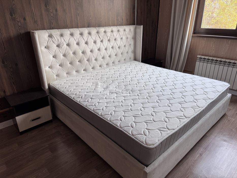 Кровать двухспальная