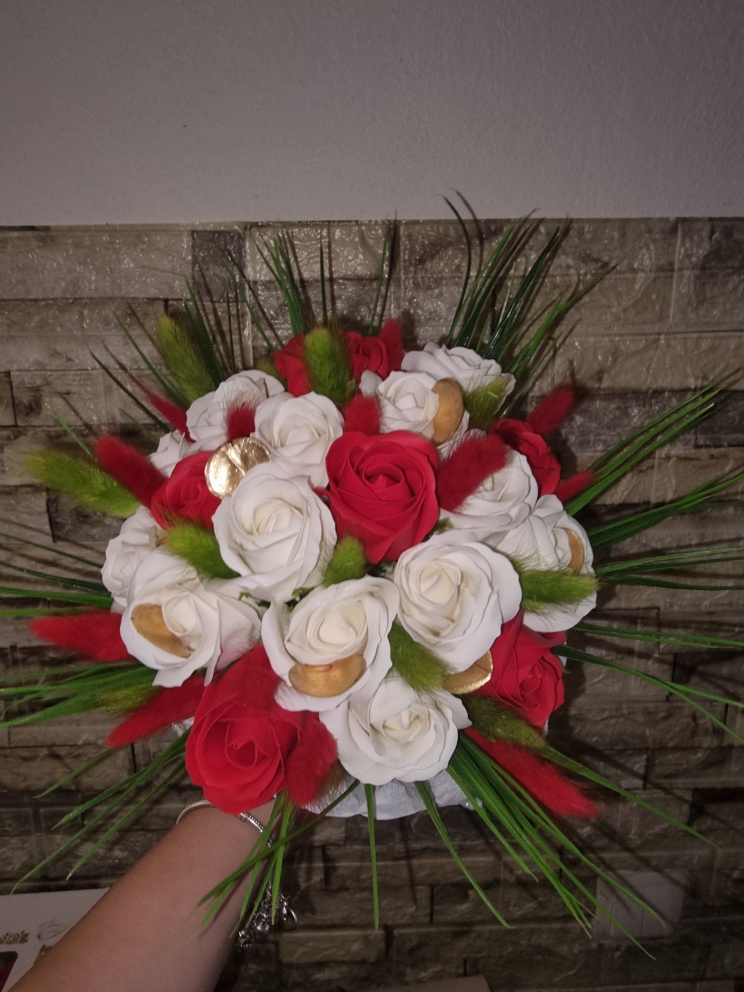 Lumânări de nunta set cu buchet de mireasa și nașa.
