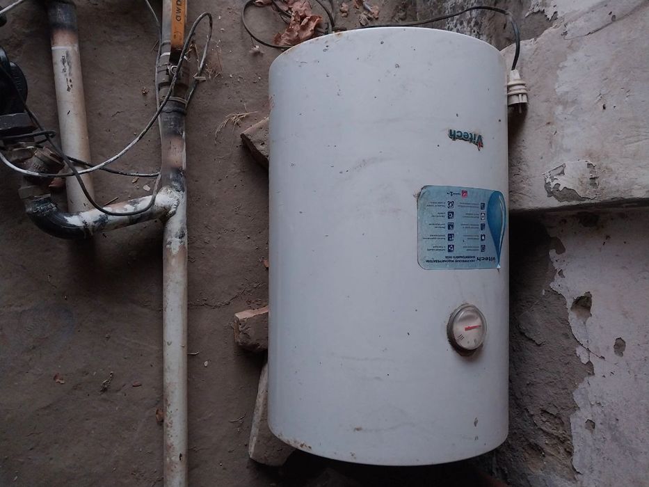 Аристон  80 литр