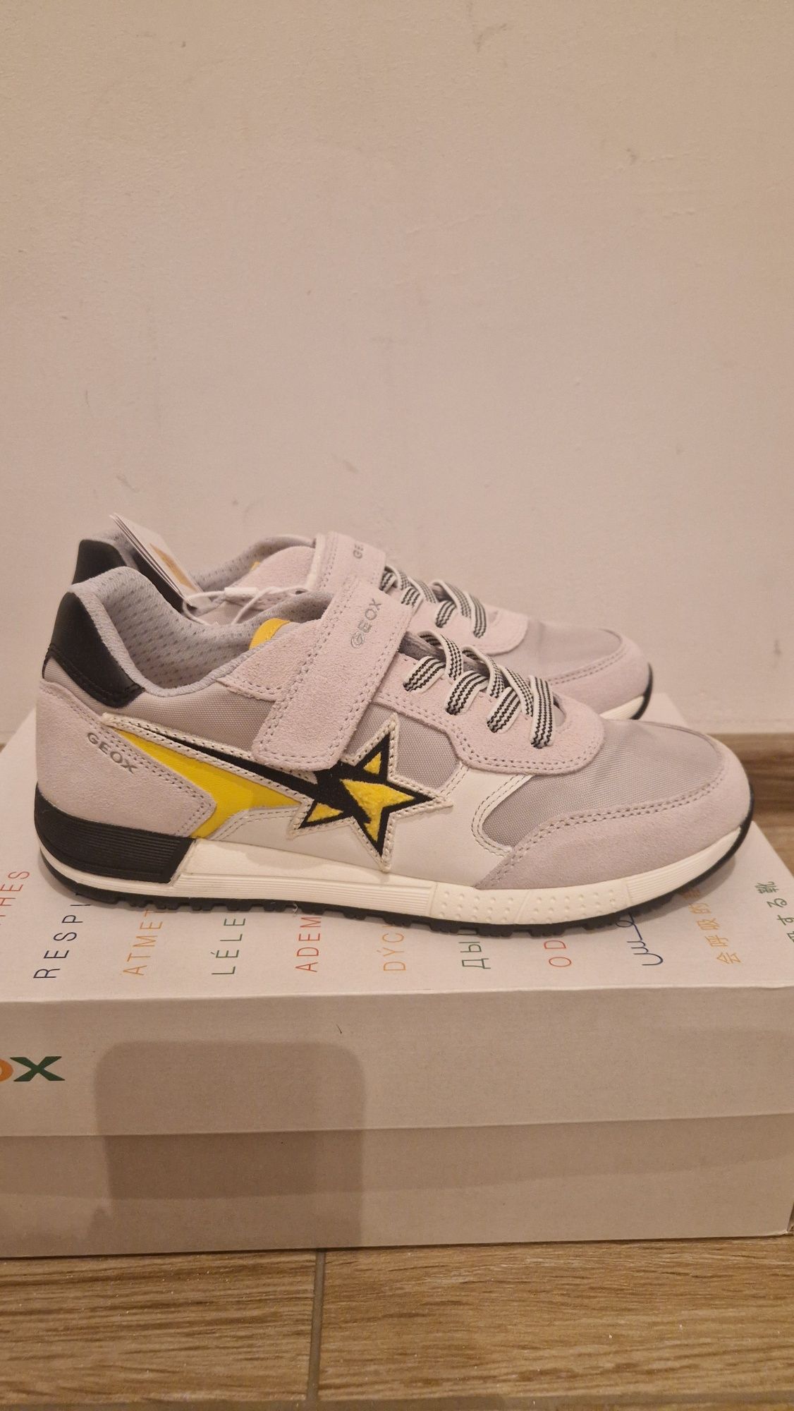 Детски маратонки Geox 37