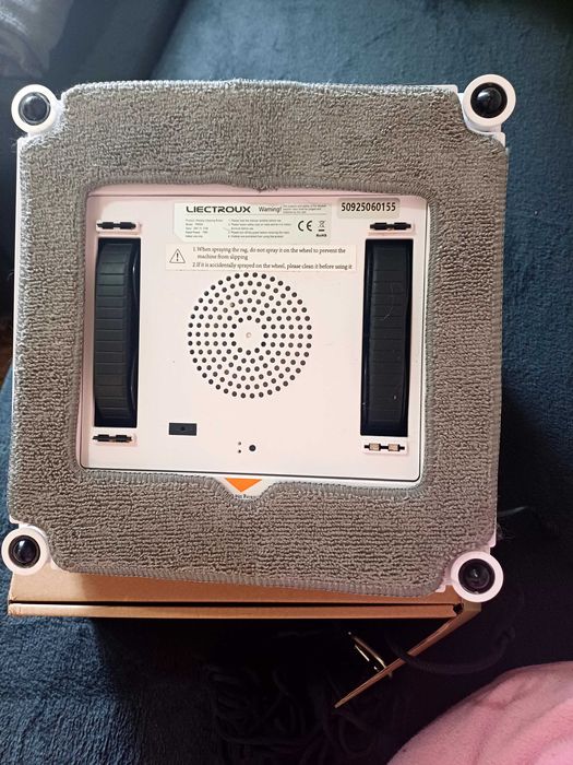 Робот за миене на прозорци