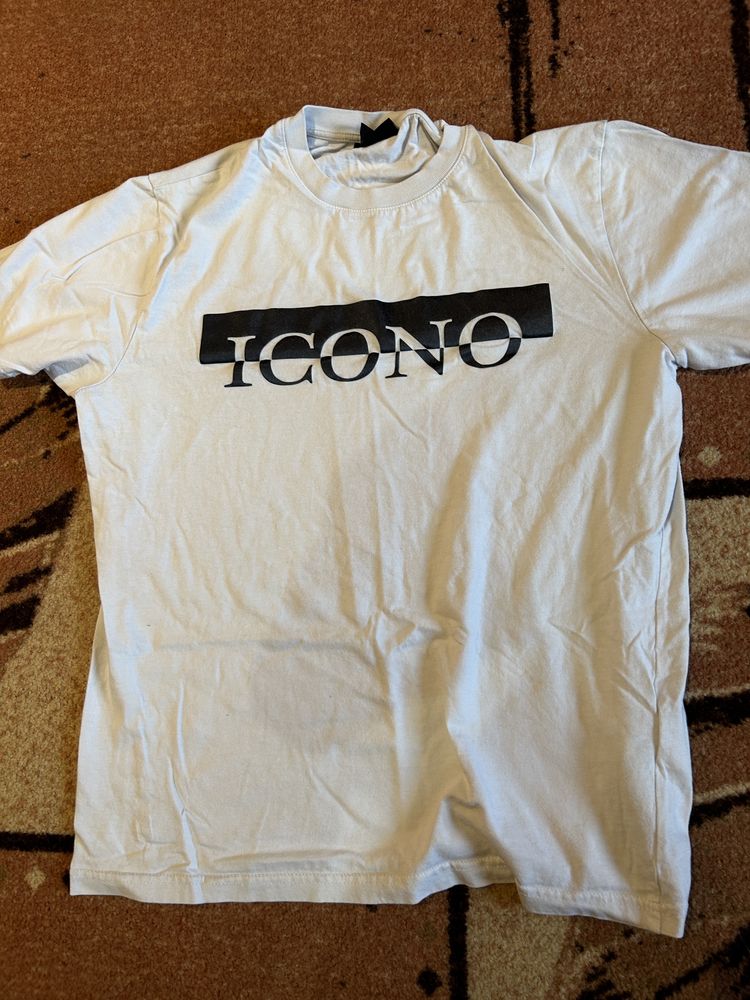 Тениска icono S