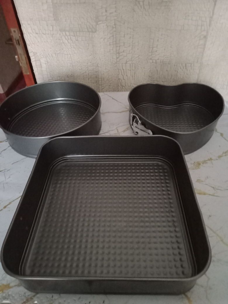 Продаются формы для выпечки