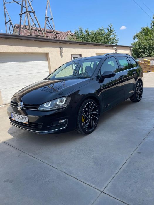 Volkswagen Golf 7 2015 / 1.6 TDI / Bi-Xenon / Masaj / Incalzire
