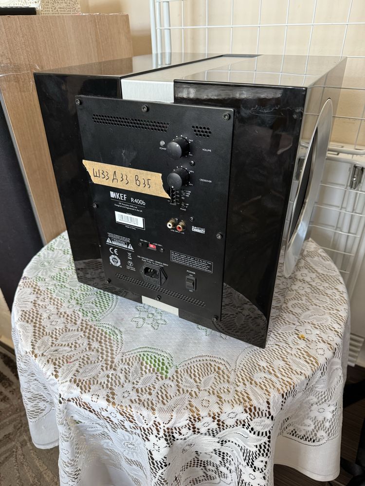 KEF R-400b Уникален Subwoofer