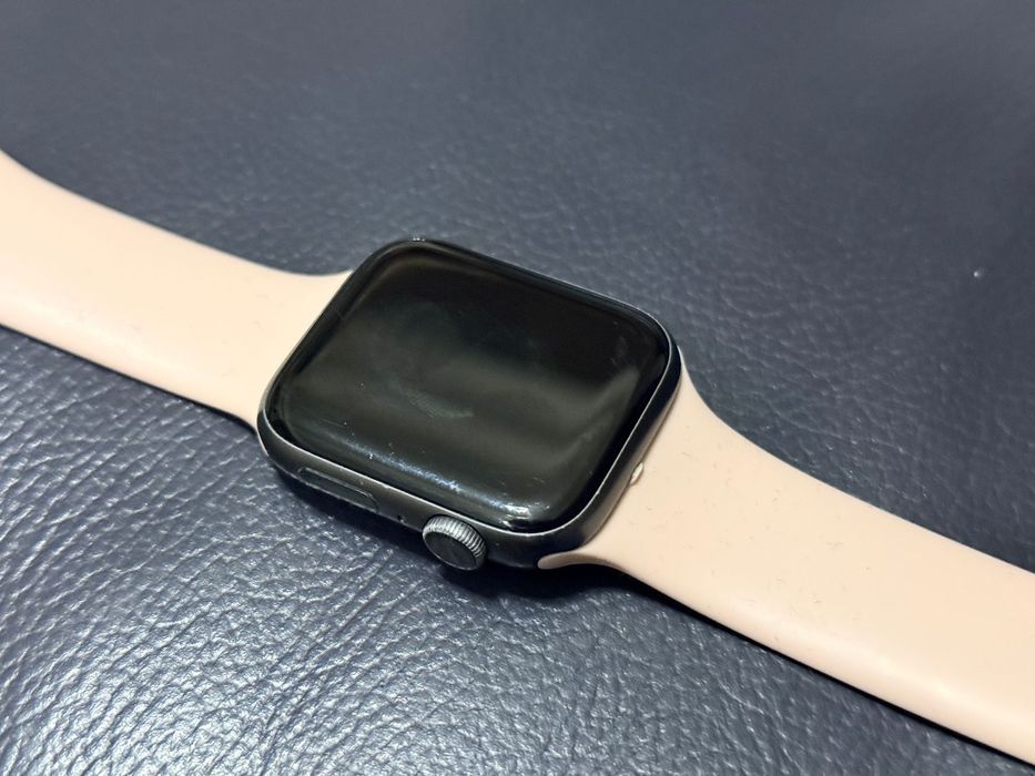 Apple wach- ceas inteligjent