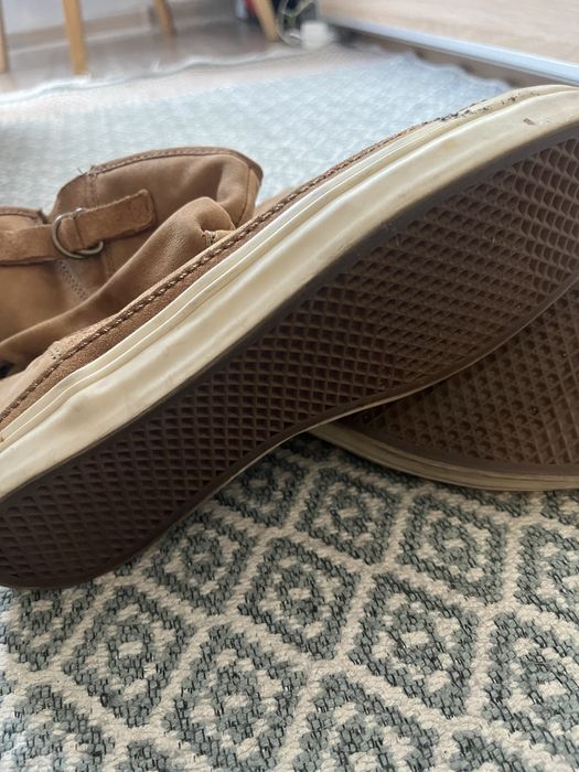 Vans кожени обувки