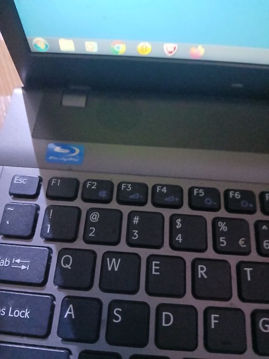 Vand/schimb Laptop sony vaio i7