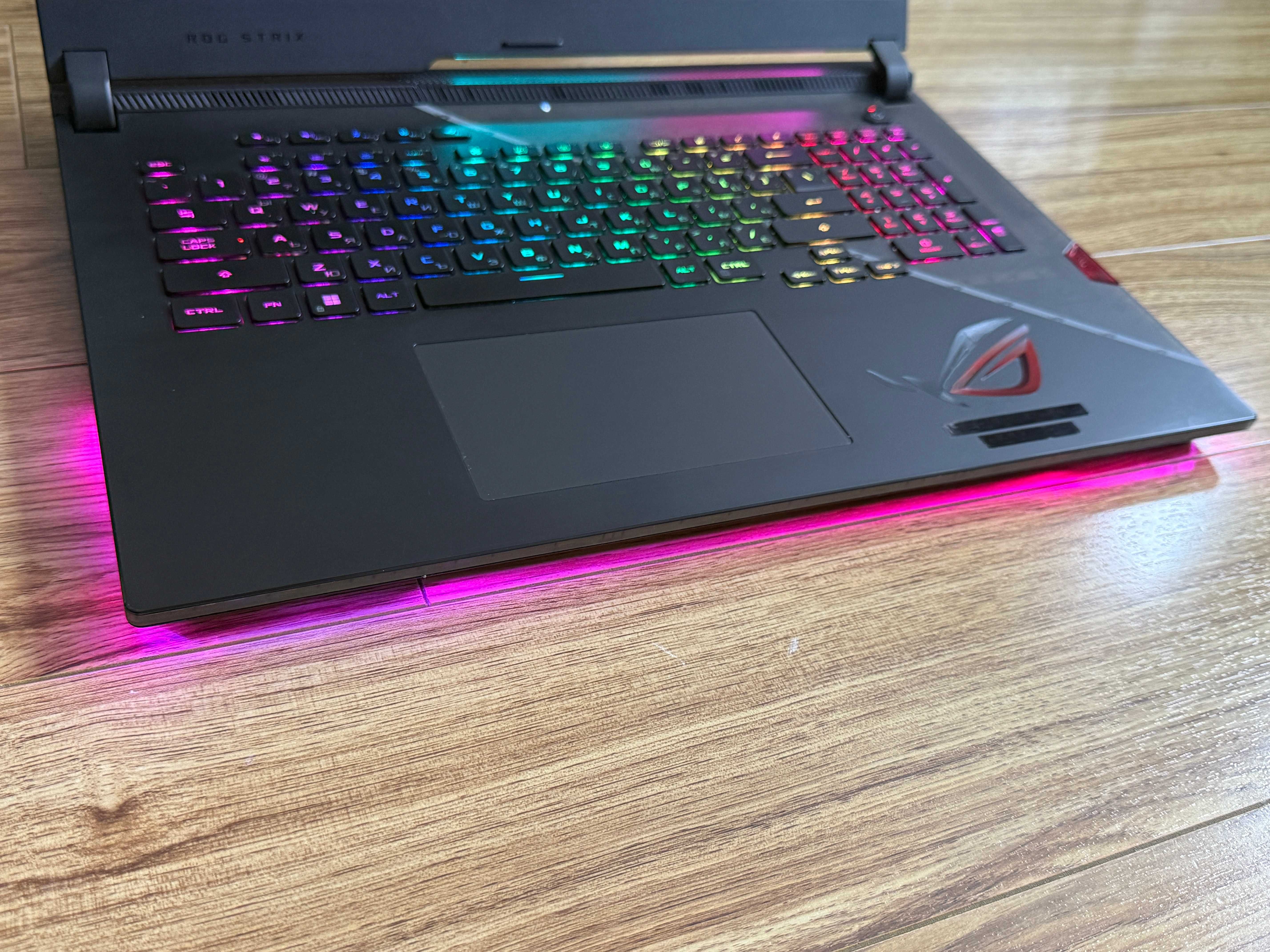 17.3 ROG Scar`i9-12900H/RTX 3080/32GB DDR5/1TB NVMe/WQHD 240Hz 3ms