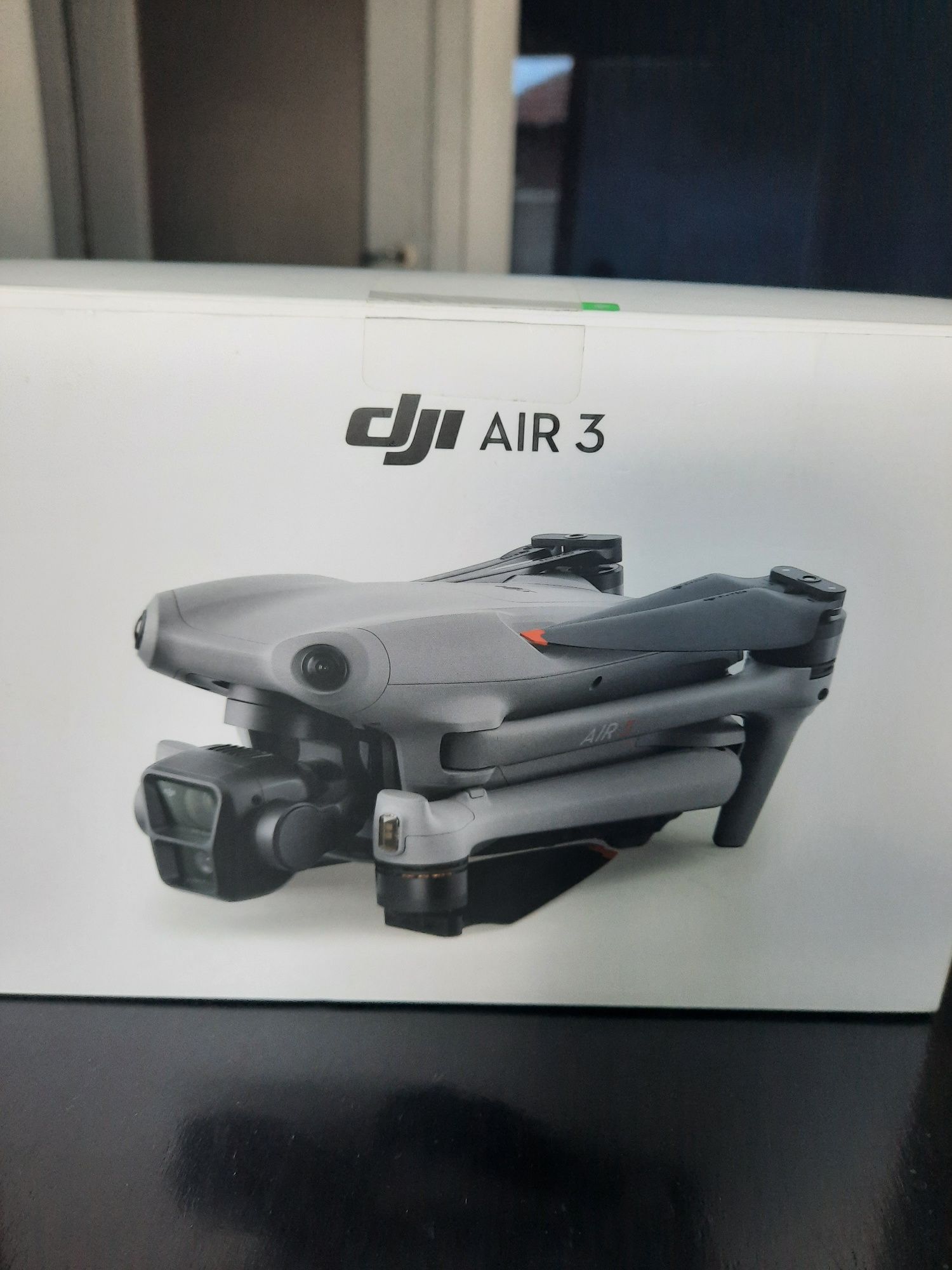 Чисто нов дрон dji AIR 3