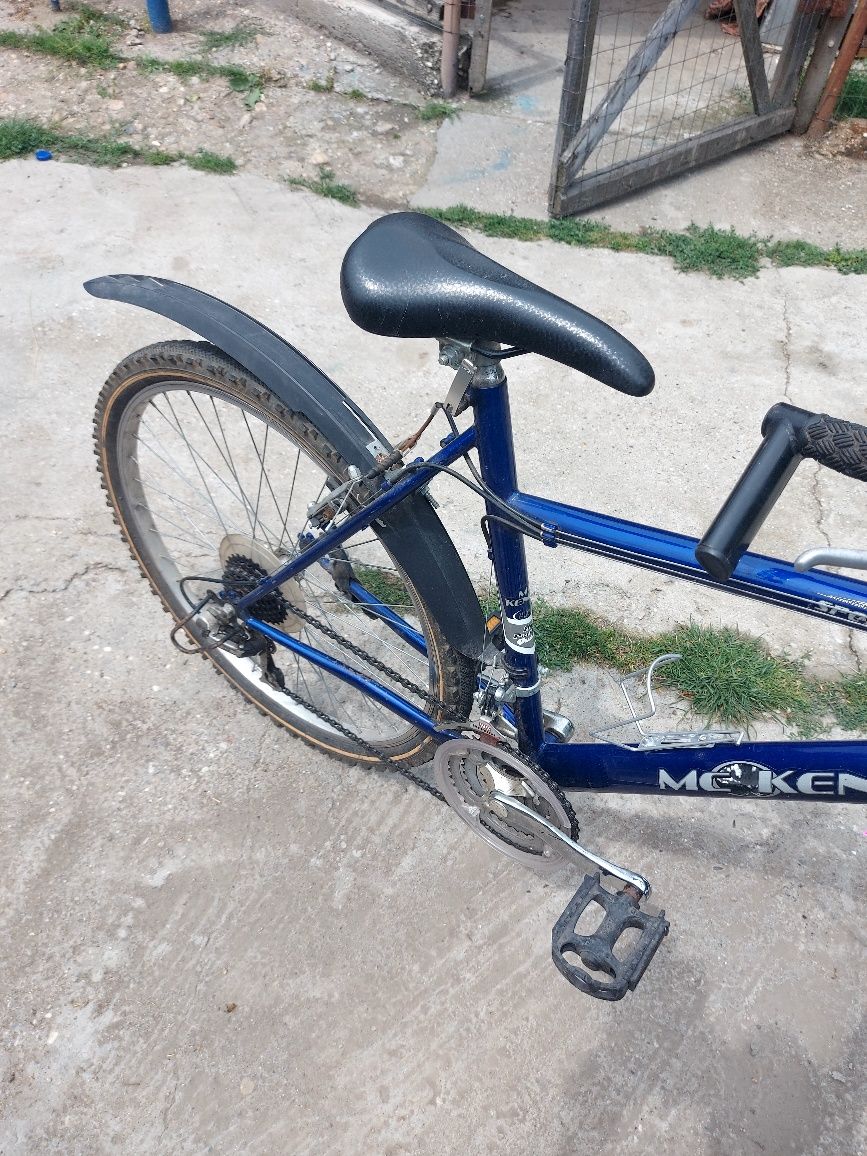 Vând bicicleta  preț fix 250