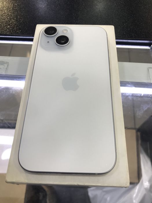 iPhone 15 в идеальном состояний