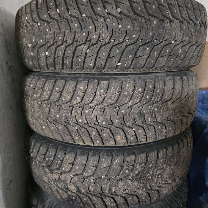 Продам резину 185/65/15