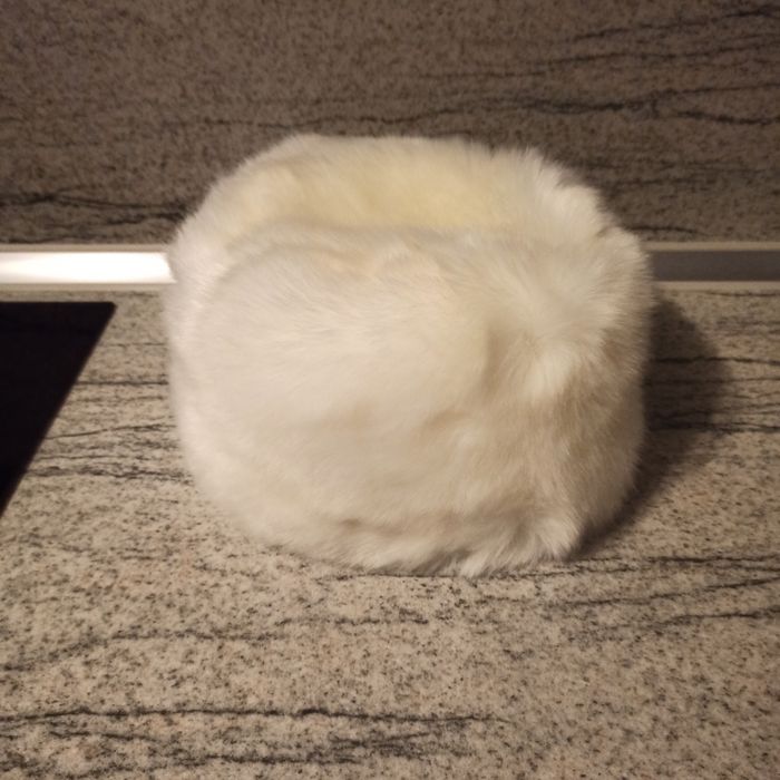 Шапка дамска зимна