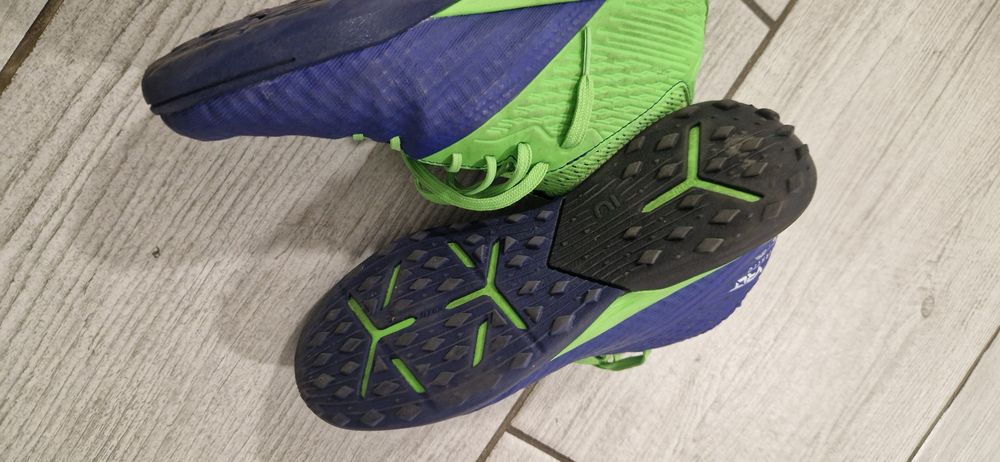 Ghete fotbal Kipsta Decathlon