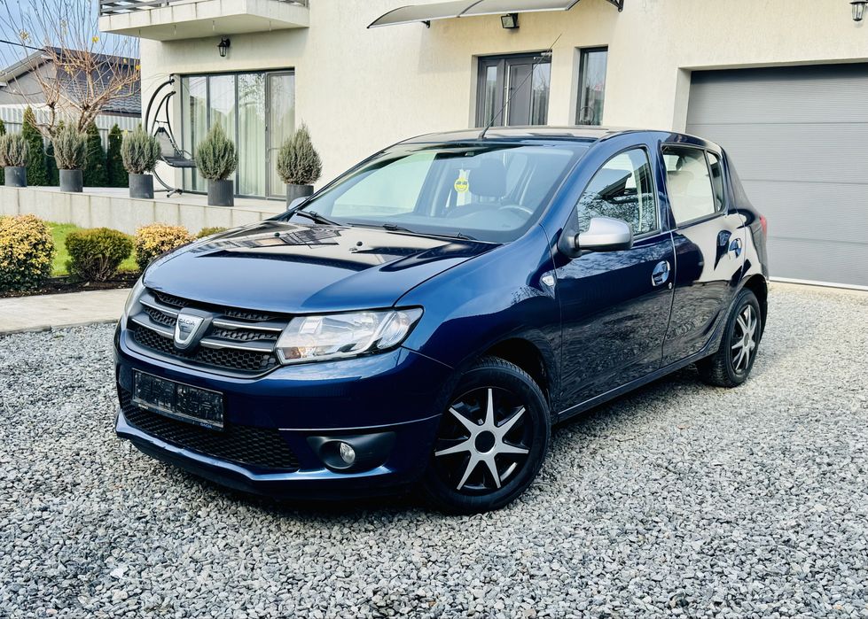 Dacia Sandero cu 70000 mii km reali.An 2015 0,9 benzina cu turbo 90ps.