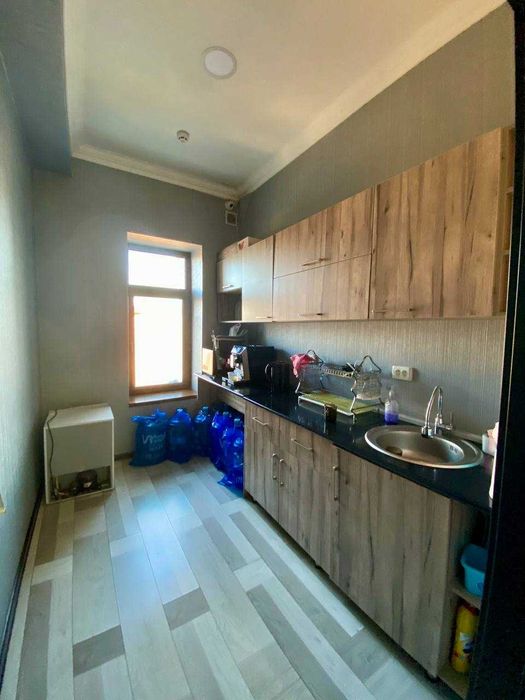 От собственника. Ц-6. Аренда. Офиса с Ремонтом. 333 КВ.м 7 кабинетов.