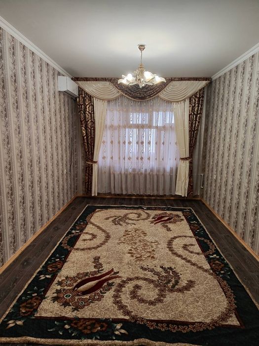 Ахмад Югнакий 3/5/5хонадон срочна сотилади ипотека булсахам гаплашамиз