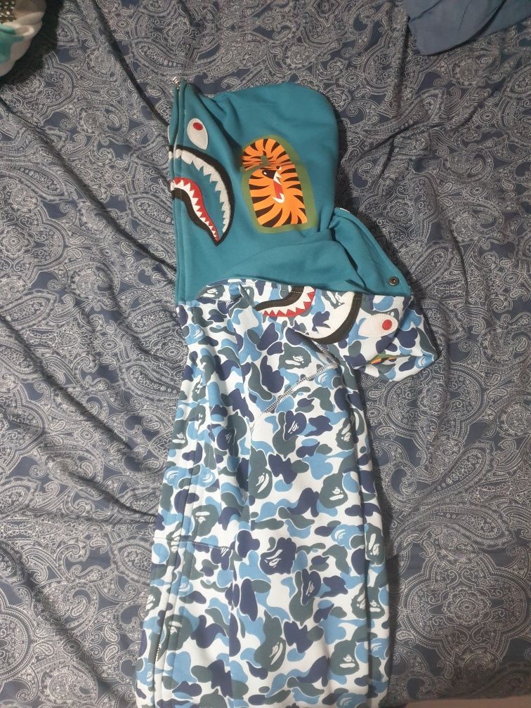 Hanorac double shark bape blue