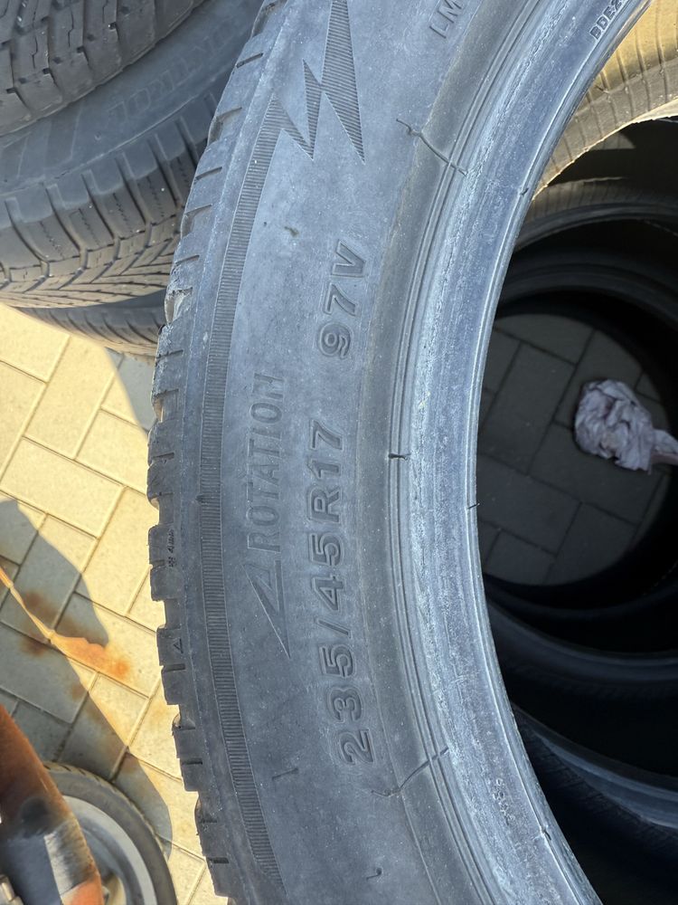 Зимни Гуми Bridgestone