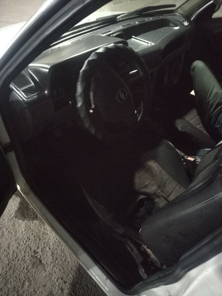 Daewoo nexia 1 yaxshi xolatda