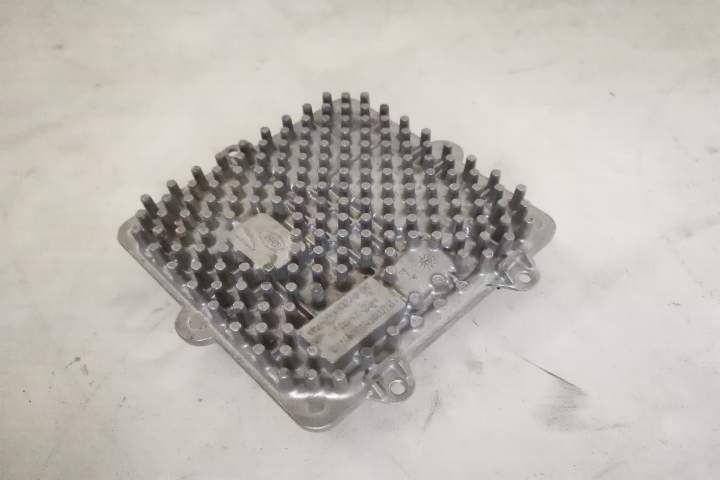 Calculator Far Modul Led  MID Stanga Original In Stare Buna  Land Rove