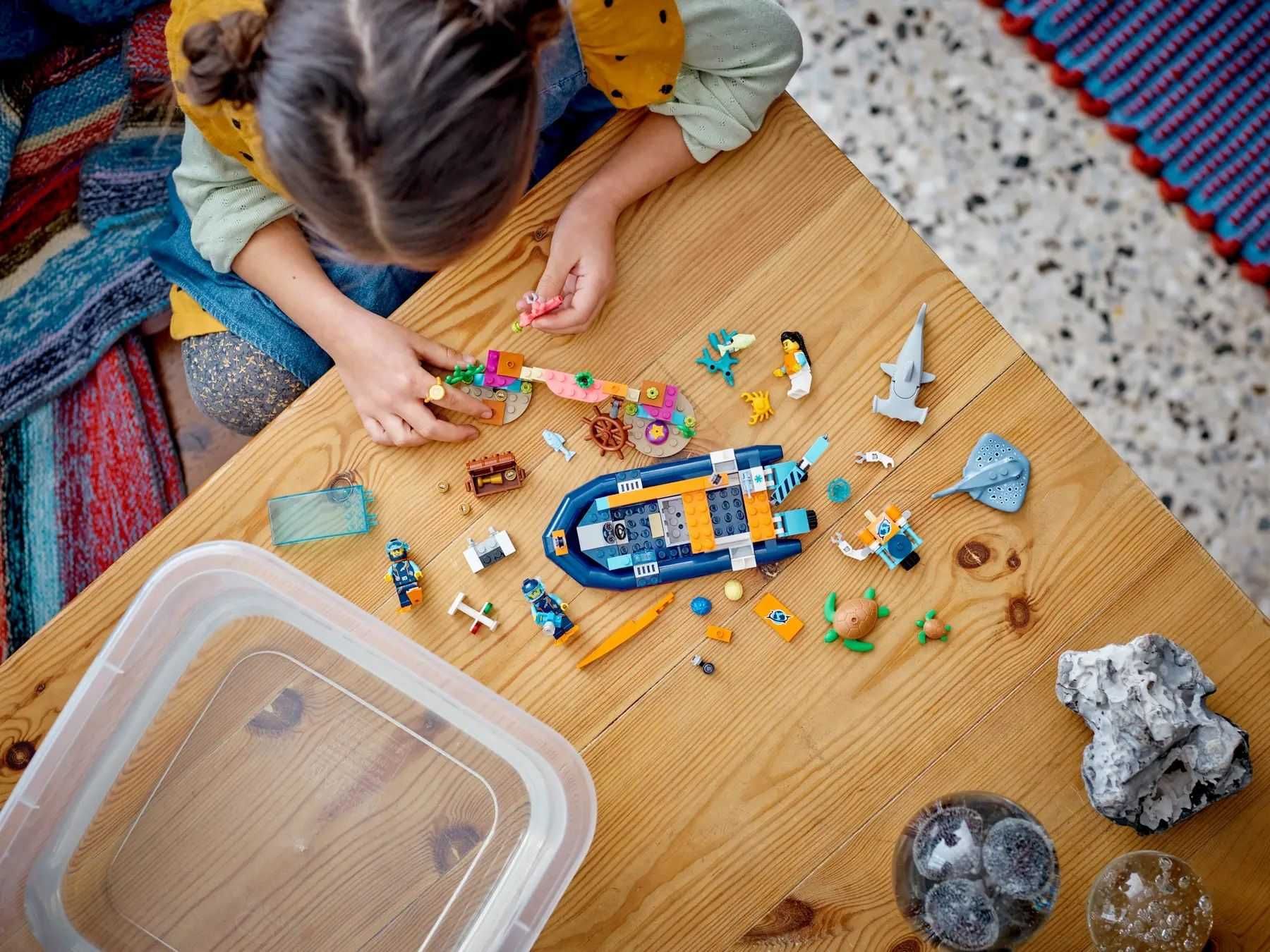 НОВО LEGO City 60377 - Изследователска лодка за гмуркане