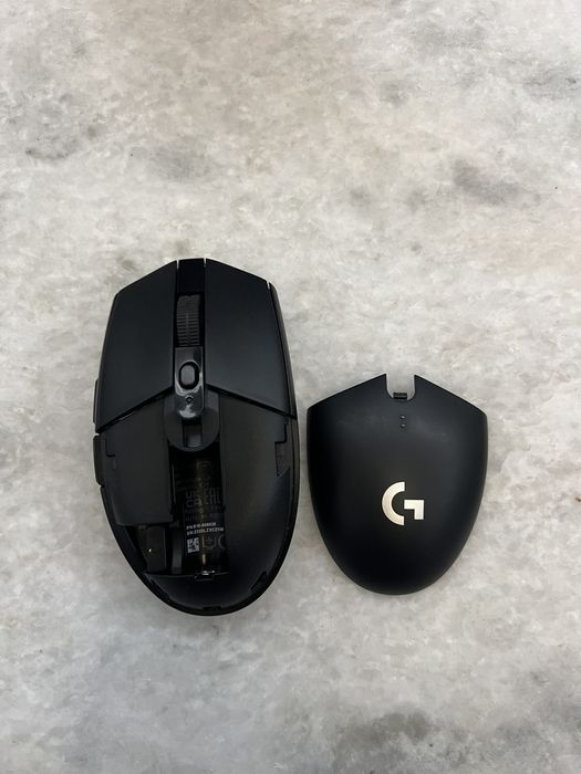 Logitech G305 Lightspeed безжична гейминг мишка