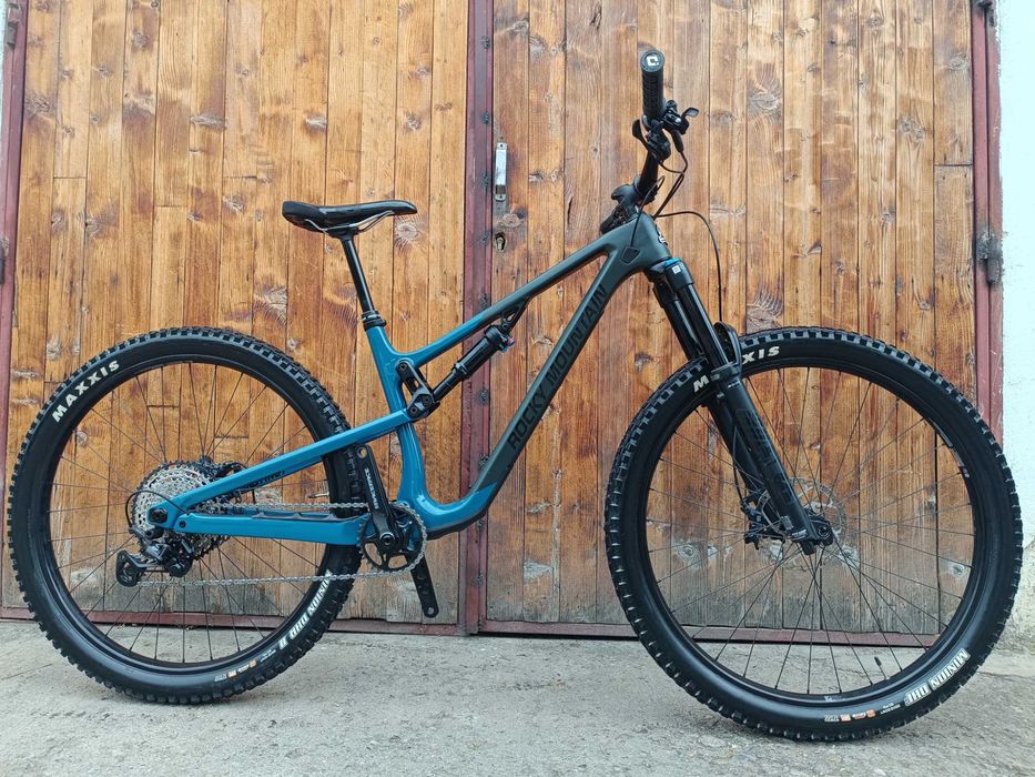 Rocky Mountain instinct 50 carbon 2023