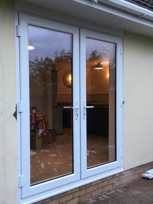 Окна и двери с армированным профилем — B Plast