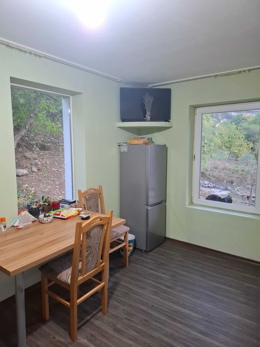 Къща в село Лютидол