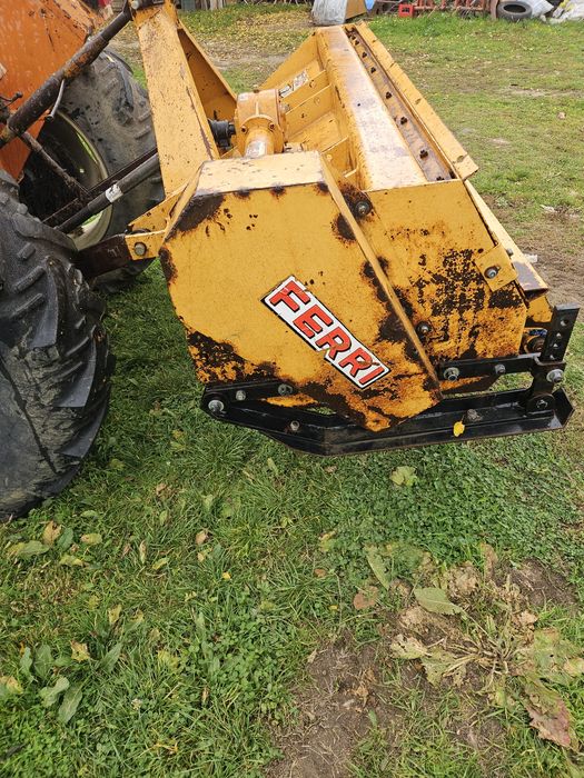 Tocator pentru resturi vegetale 2 metri