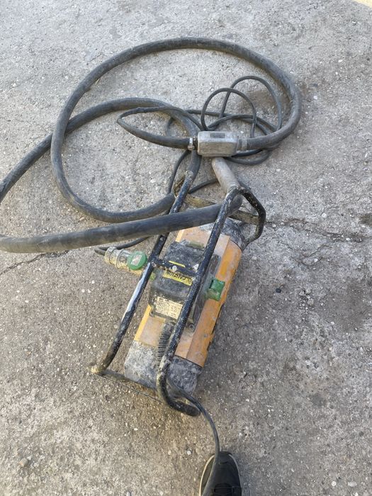 vibrator beton Kompak KP-CM-25