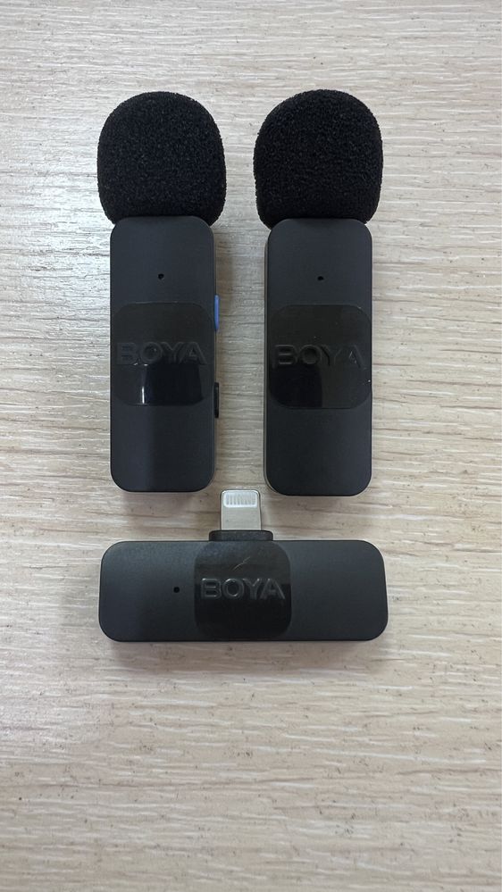 Петличка Boya BY-V2 Lightning