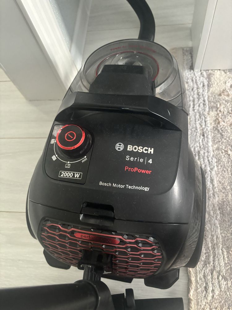 Пылесос Bosch