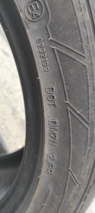 Cauciucuri de vara Dunlop 255/40ZR/17