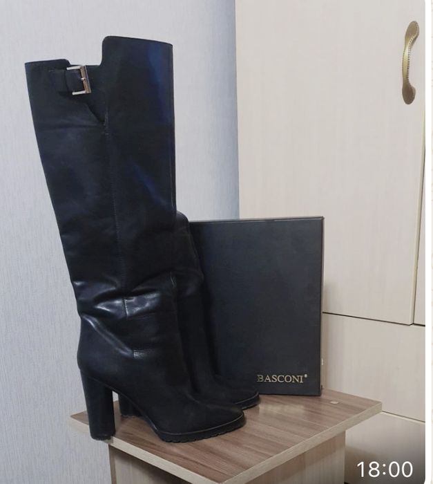 Продам сапоги зимние от фирмы BASCONI длинные и короткие