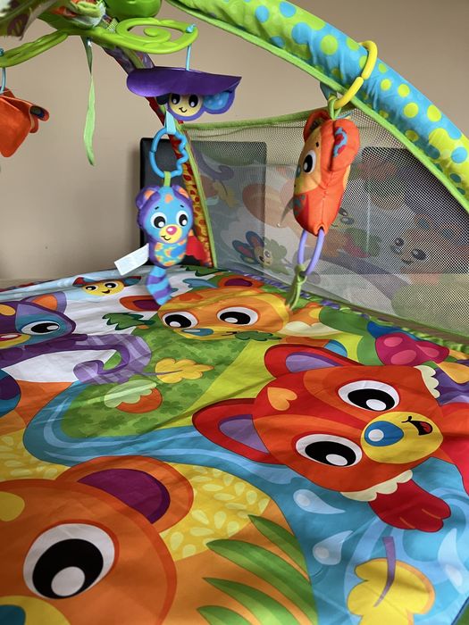 Музикална активна гимнастика Playgro