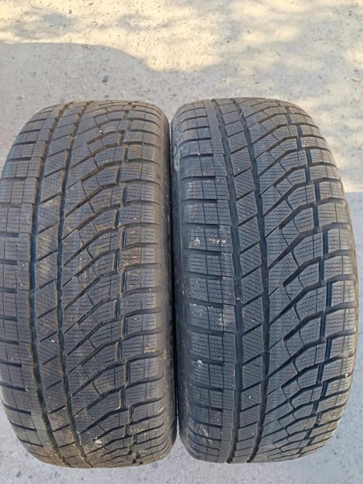 235/45/19 2броя Falken Гумите са в перфектно състояние,неразличими от