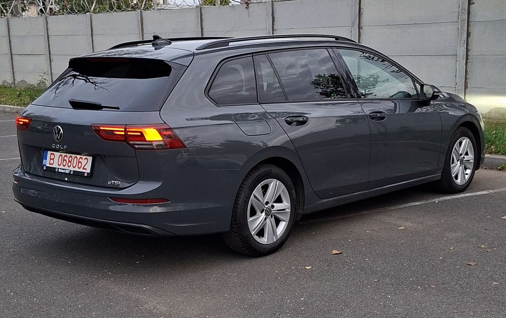 Vw Golf 8 an 2021 motor 1.0 etsi benzina cutie automată DSG