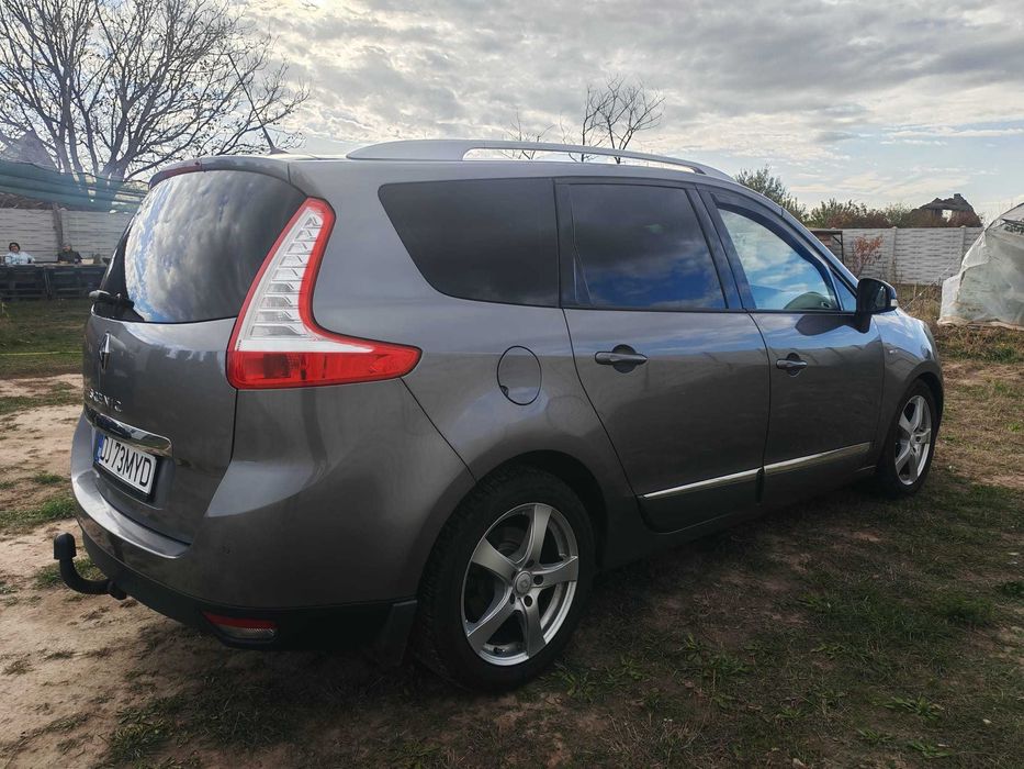 Renault Grand Scenic 3 Bose Edition 2014 Automat 7 Locuri 2.0