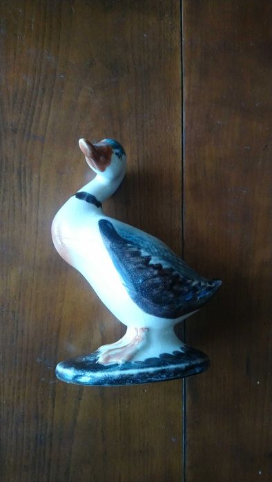 Порцеланова фигура " патица ".