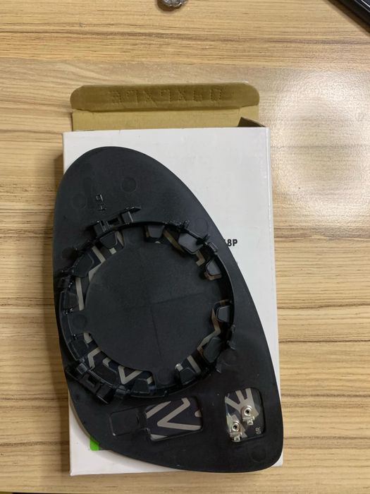 Дясно огледало за Mercedes CLS