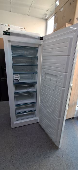Congelator Bosch XXL 365l A+++ serian6 import GERMANIA Garanție Ms95
