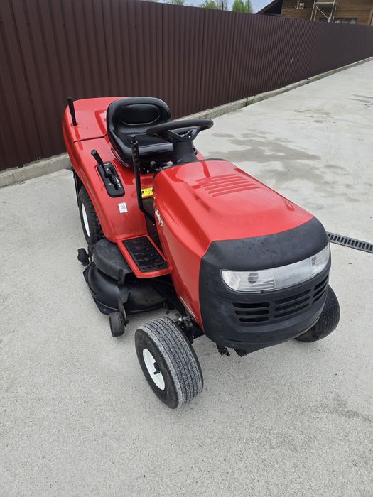 Tractoras Husqvarna Yard Pro 22 cp