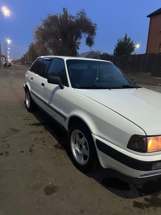 Продам Ауди 80 б4 универсал